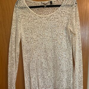 Buckle Ivory Lace Long Sleeve Top
